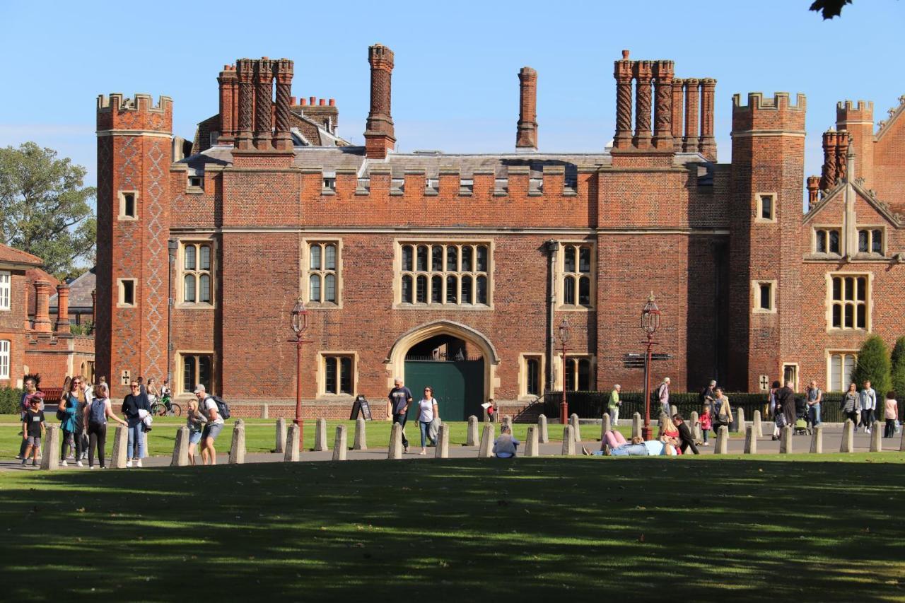 Hampton Court - The Kings Rest Apartment Molesey Luaran gambar